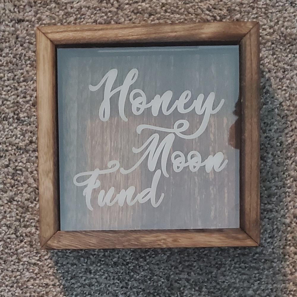 Honey Moon Fund Box Brand New